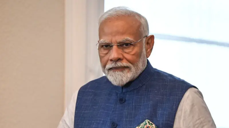 पीएम मोदी ब्रूनेई और सिंगापुर के लिए हुए रवाना